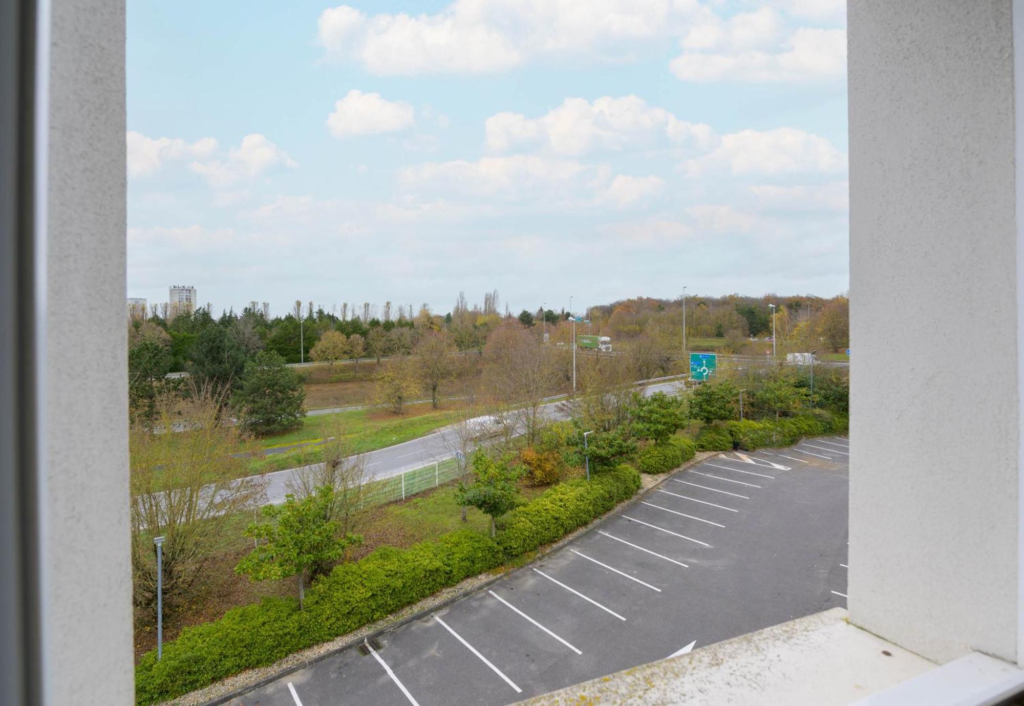 B&B Hotel Creil Chantilly المظهر الخارجي الصورة